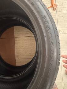 Tayar 295/35 R21 PIRELLI