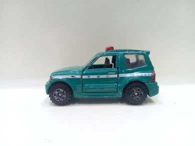 Tomica No. 85 Mitsubishi Pajero Mobile Rescue Comm