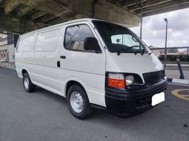 2001 Toyota Hiace