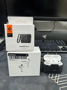 Apple AirPods Pro (3rd Gen) – Like New