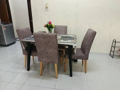 set meja makan utk dilepaskan