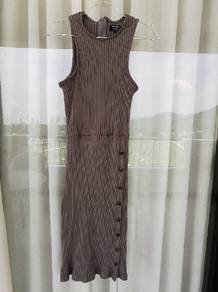 Knitted Sleeveless Midi Dress