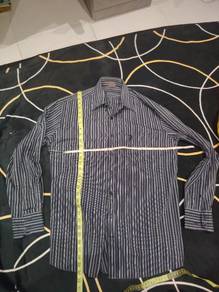 Kemeja Polo Saiz M 