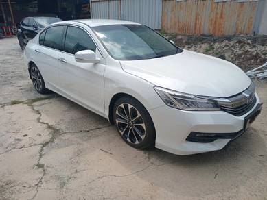 Honda Accord VTi-L in Desa Petaling, KUL