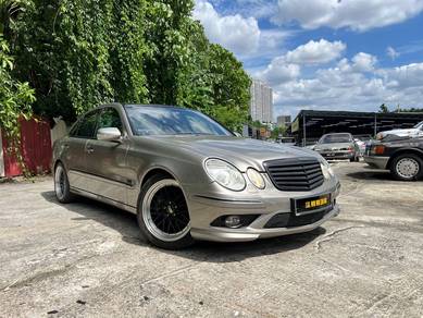 Mercedes Benz E280 280 AMG SPORTS (CKD) in Salak Selatan, KUL