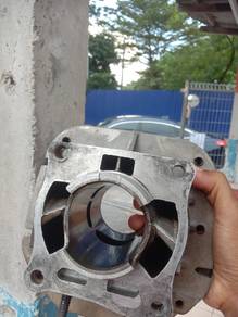 Head Block Om 125zr 2016