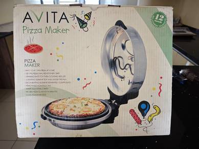 pizza maker
