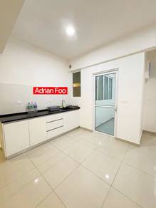 Condominium For Rent in Ideal Residency
