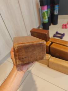 Used Yoga Solid Wood Block