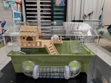 Hamster Acrylic cage with tray