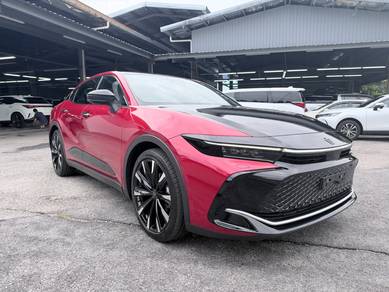 Toyota Crown CROSSOVER RS ADVANCED in Petaling Jaya, SGR