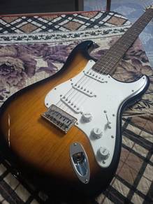 Squier Bullet strat hardtail