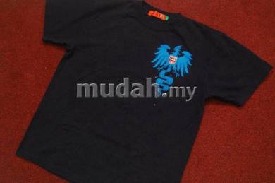 Pokemon 144 tee size L