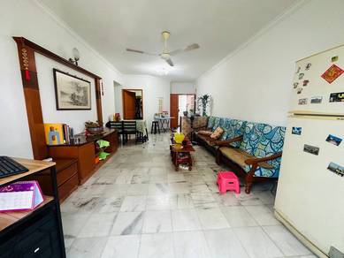 Condominium For Sale in Endah Regal