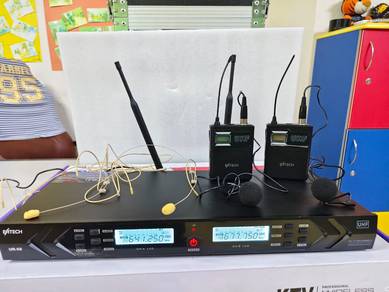 EZTECH UHF Wireless Microphone System UR-68