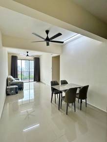 Condominium For Rent in Ideal Venice Residency