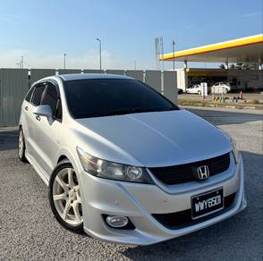 Honda Stream i-VTEC in Pasir Puteh, KTN