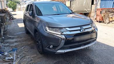 Mitsubishi Outlander in Kuching, SWK