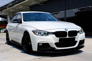 2015 BMW 320i 20i M SPORTS (CKD)