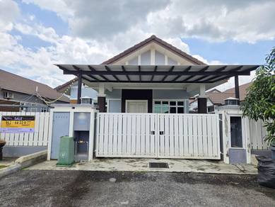Bungalow House For Sale in Senawang,NSN