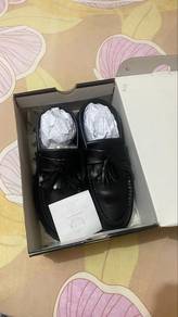 loafer dr martens