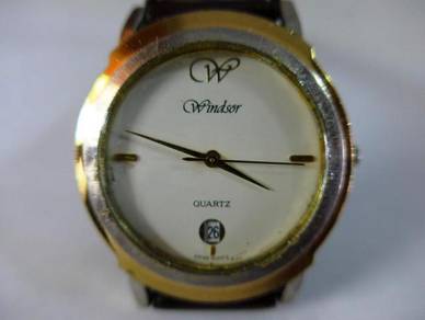 Windsor Quartz White Watch