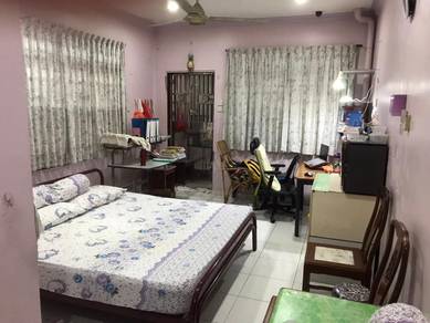 Room in Johor Bahru, JHR