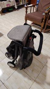 stroller baby throne 