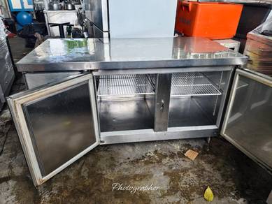 2 door counter chiller *5ft