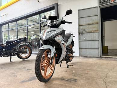 Yamaha Y15ZR