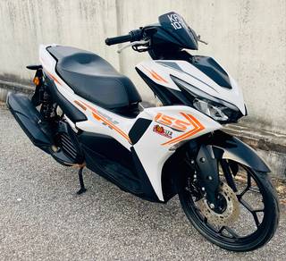 Yamaha NVX