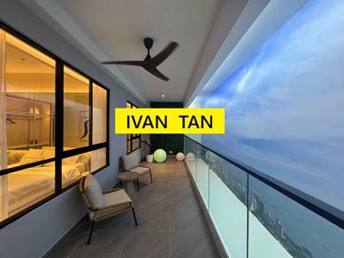 Condominium For Sale in Lumina Residence @ Georgetown
