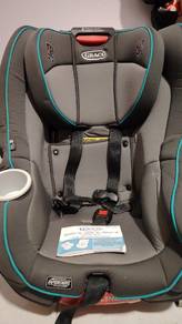 Used Graco Size4Me 65 Convertible Car Seat