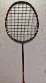 YONEX arcsaber 11 play BG80 string