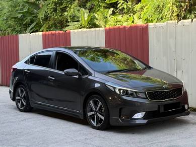 Kia Cerato  in Salak Selatan, KUL