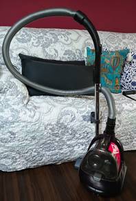 Vacuum Bagless Philips PowerPro  FC8472