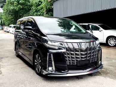 Toyota Alphard 2.5 SC in Salak Selatan, KUL