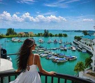 Condominium For Sale in Marina Crescent