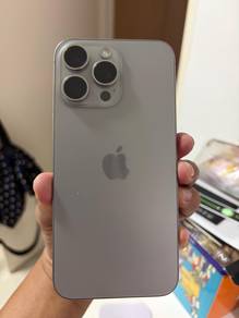 iPhone 15 Pro Max Natural Titanium