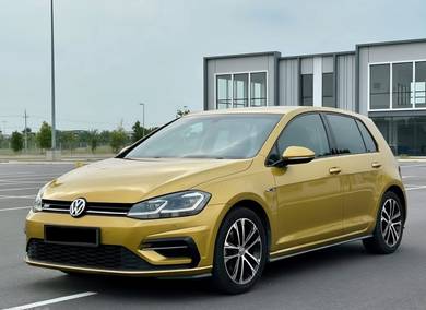 Volkswagen Golf TSI R-LINE in Johor Bahru, JHR