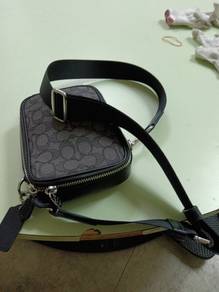 Coach sling bag