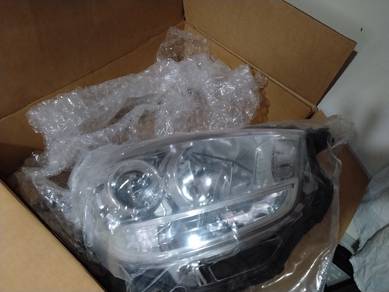 Myvi head lamp