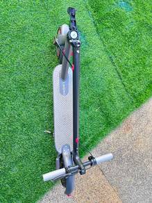 Scooter Electric