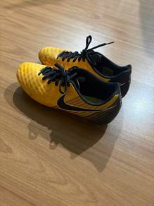 Boot Nike (Size UK 8)