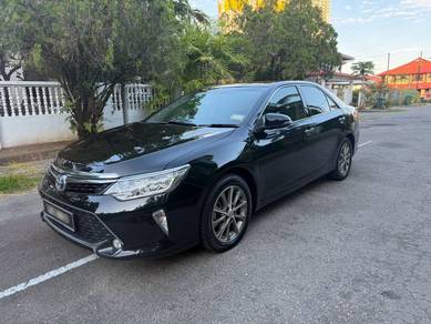 2017 Toyota Camry HYBRID LUXURY