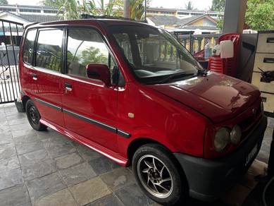 Perodua Kenari EZ AERO in Kluang, JHR