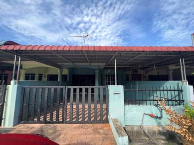 Terraced House For Sale in Sitiawan,PRK