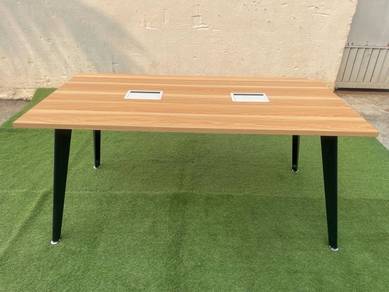 YE92B Meja Mesyuarat Meeting Conference Table Oak
