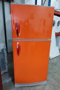 Haier 2 doors Big fridge Peti Sejuk Ais
