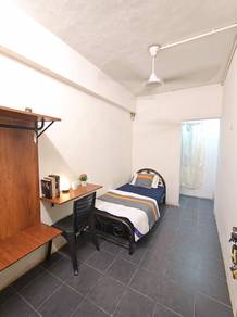 Room in Serdang, SGR